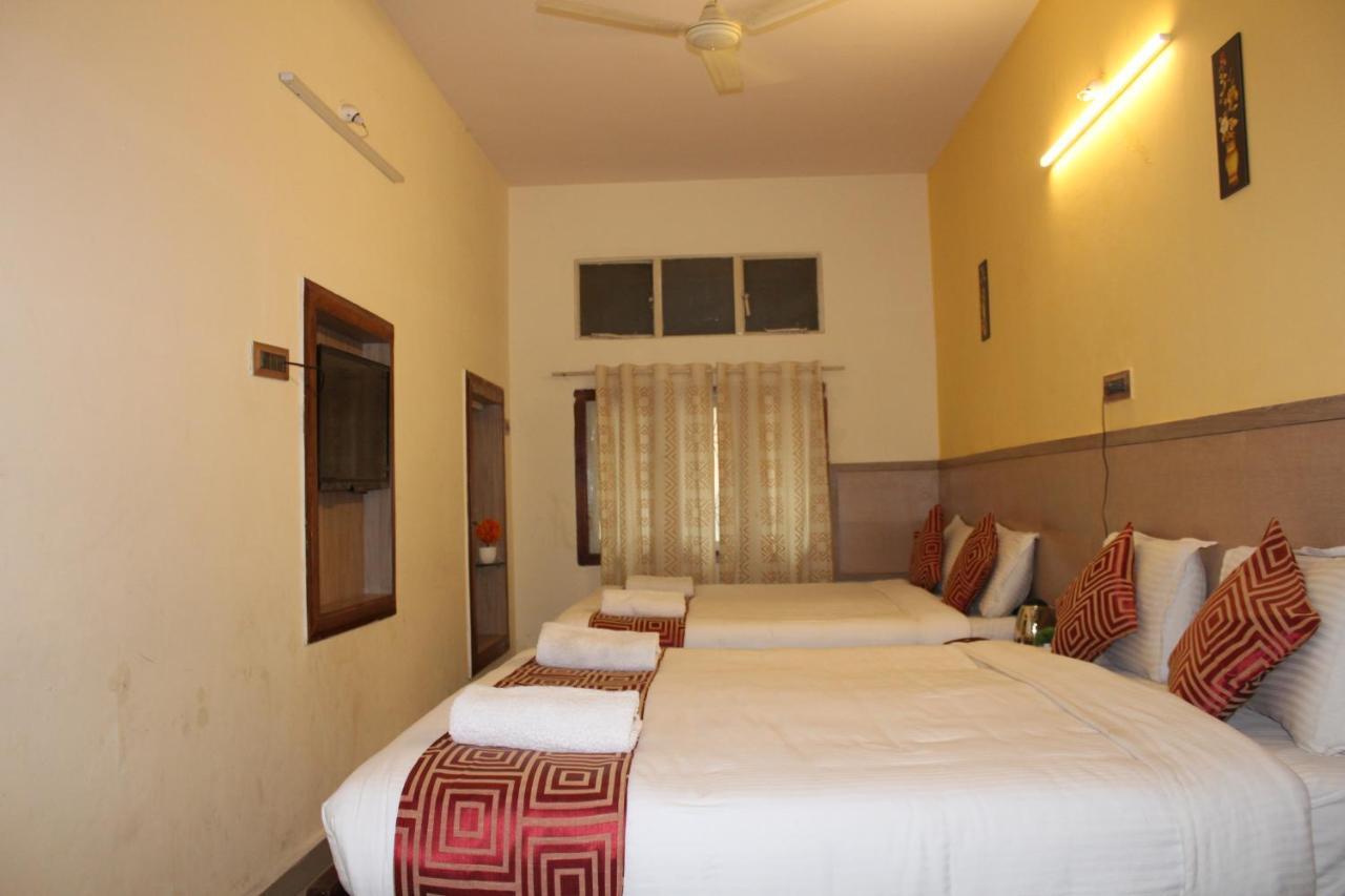 Kaveri Hotel Bed & Breakfast Maiçor Exterior foto